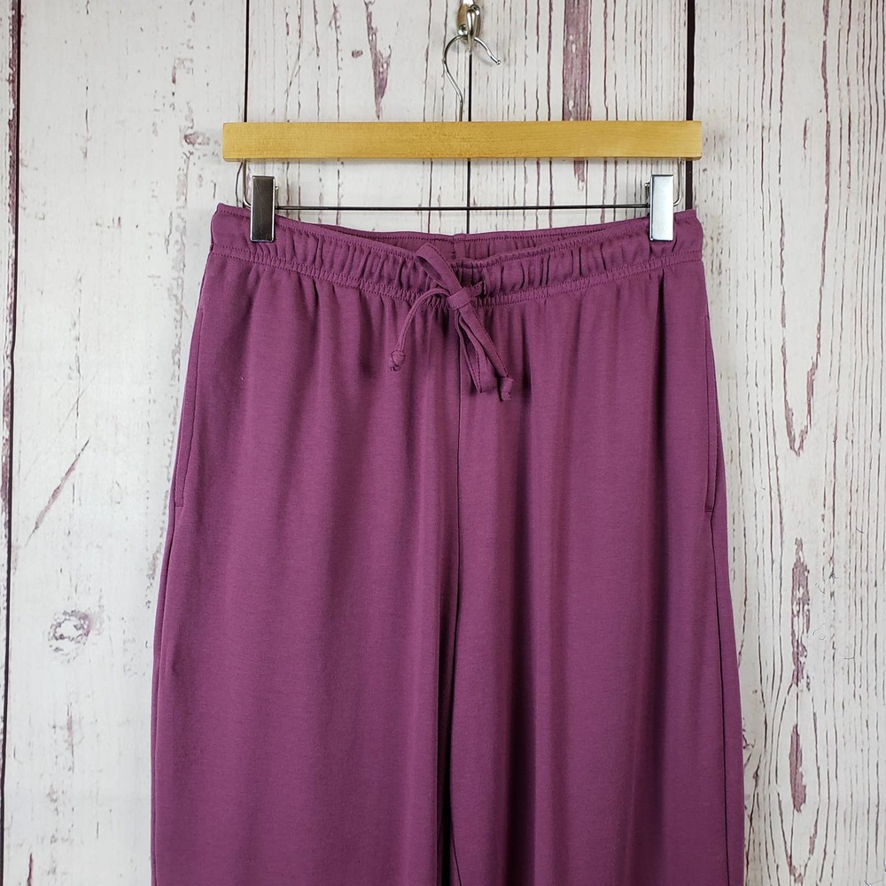 Vicki Wayne Activewear Pants Womens Size Medium Pull On Stretch Waist Purple